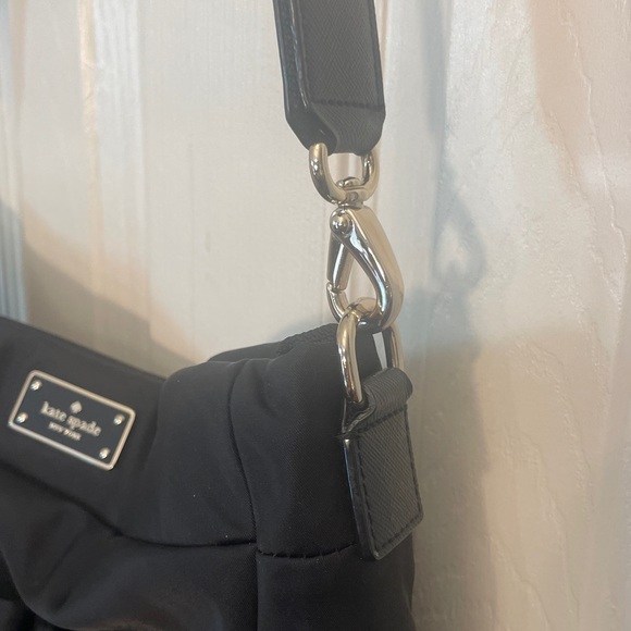 KATE SPADE Black NYLON TOTE /Baby Bag 18” X 14 1/2” X 4” Crossbody Many Pockets - Picture 5 of 16